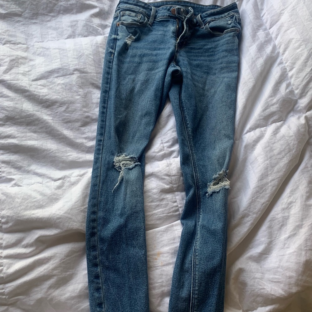 Ripped jeans